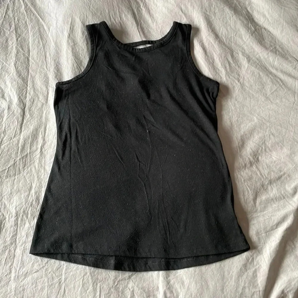 🔥4/$20 Victoria's Secret Workout Top - Picture 2 of 13